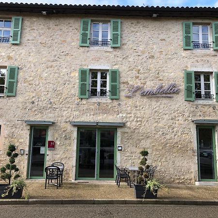 Hotel L'embellie à Treffort  Extérieur photo